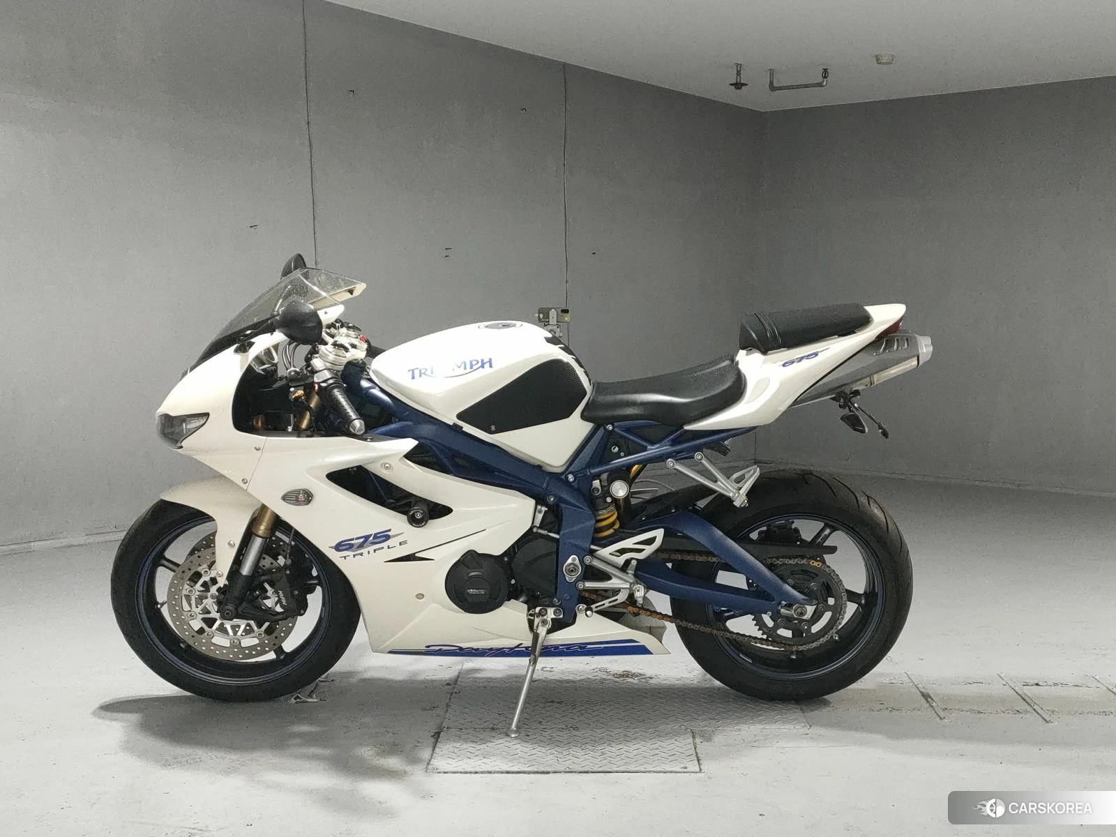 Проданный Triumph DAYTONA 675 2010 из Японии, фото 2