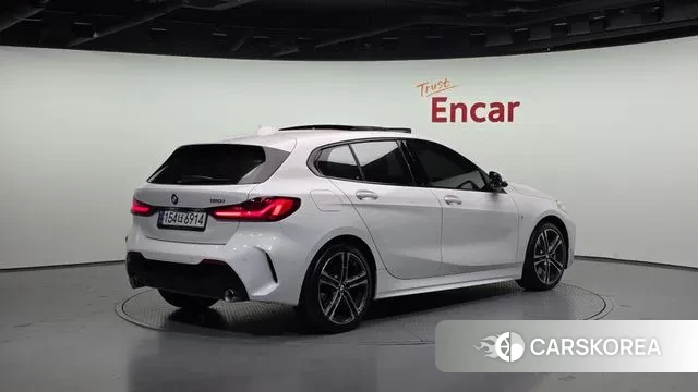 BMW 1 Series (F40) id 3348019 из Кореи 12