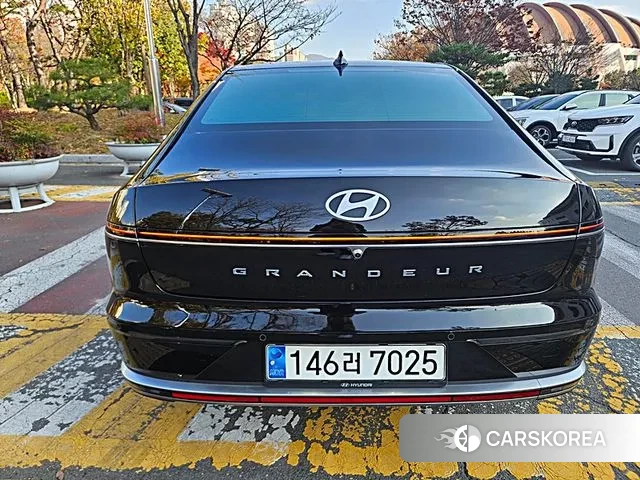 Hyundai Grandeur (GN7) id 3388459 из Кореи 12