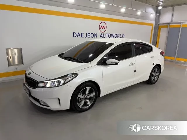 Kia The New K3 id 3408268 из Кореи 12