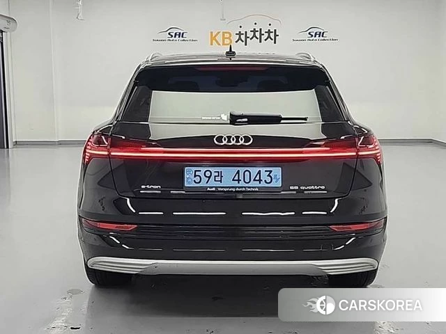 Audi e-Tron id 3915801 из Кореи 10