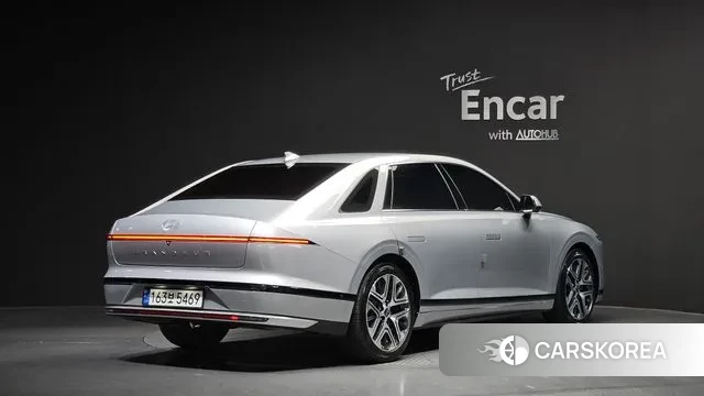 Hyundai Grandeur (GN7) id 3685125 из Кореи 12