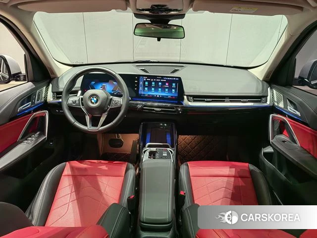 BMW X1 2023 Черный из Китая, фото 4