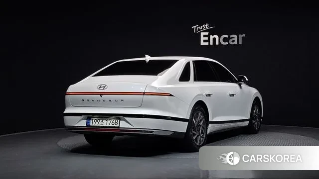 Hyundai Grandeur Hybrid (GN7) id 2894461 из Кореи 12