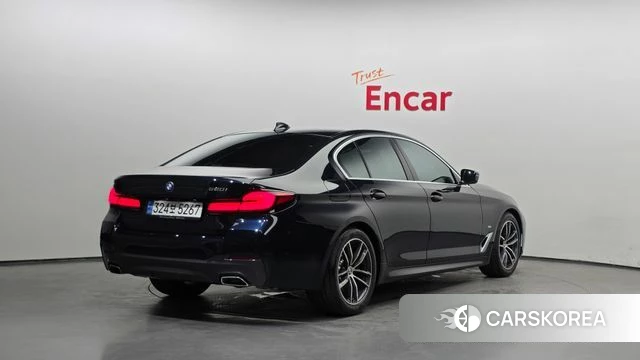 BMW 5 Series (G30) id 4330221 из Кореи 12