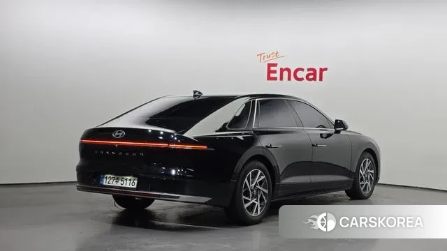 Hyundai Grandeur (GN7) id 3770458 из Кореи 12