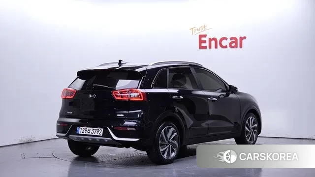 Kia Niro id 3336622 из Кореи 12