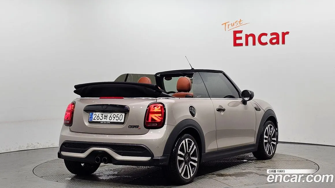 Mini Cooper S Convertible id 2178290 из Кореи 12