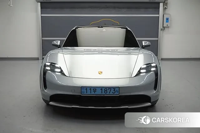 Porsche Taycan id 2975030 из Кореи 12