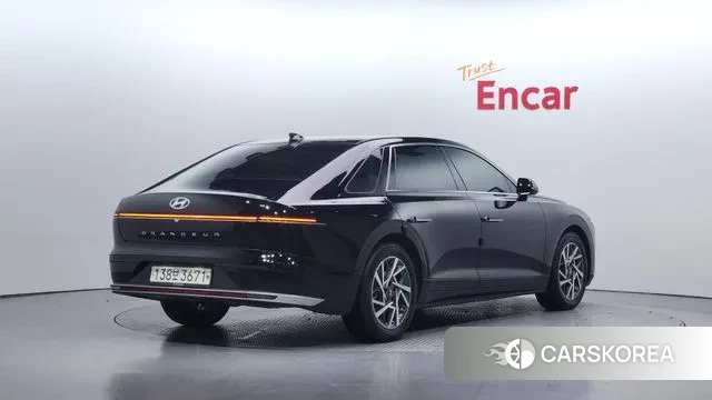 Hyundai Grandeur (GN7) id 3467438 из Кореи 12