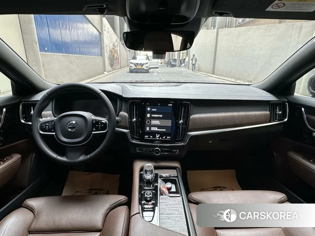 Volvo S90 2020 Темно-серый из Китая, фото 2