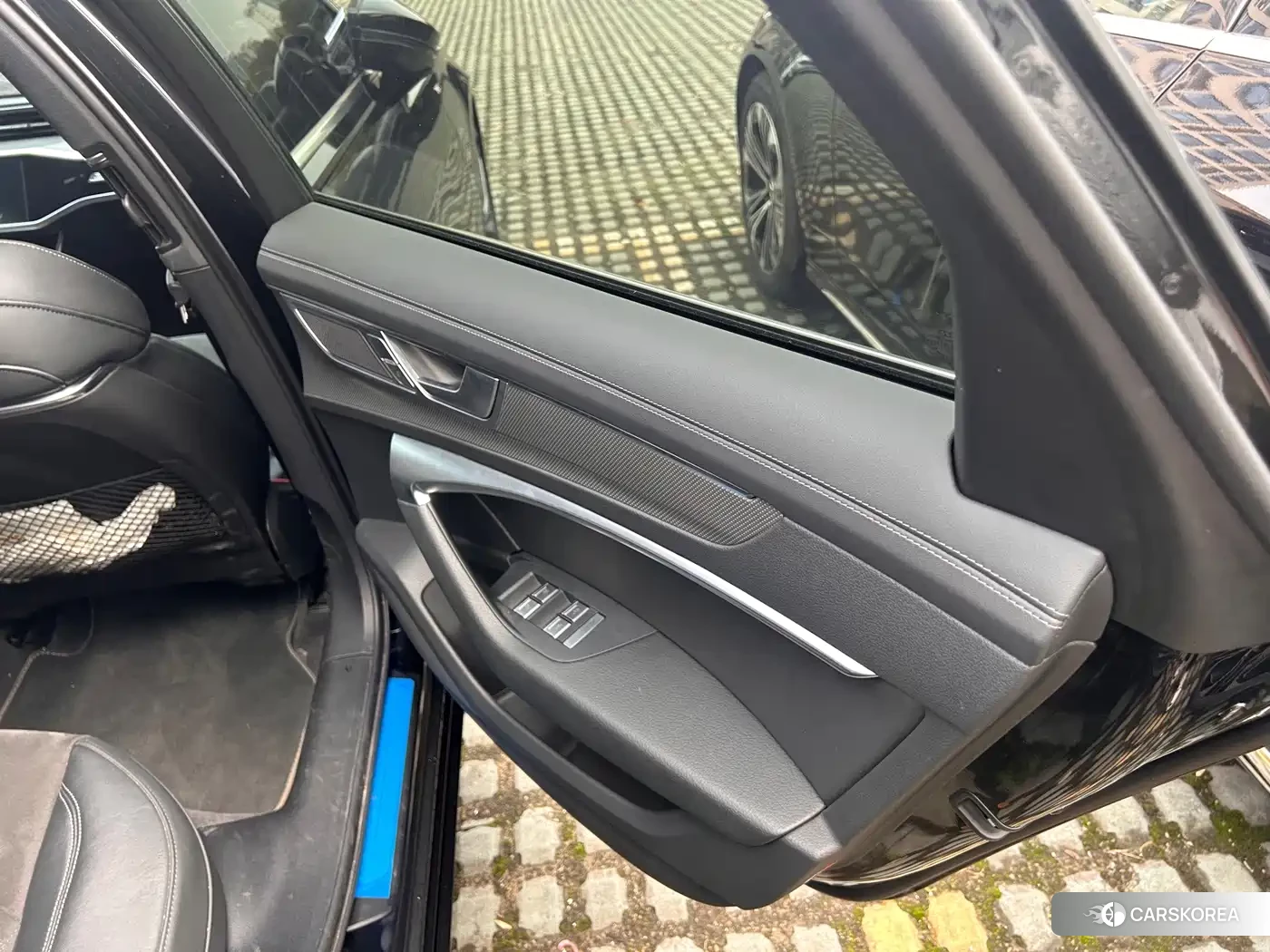 Audi A6L id 4599717 из Китая 7