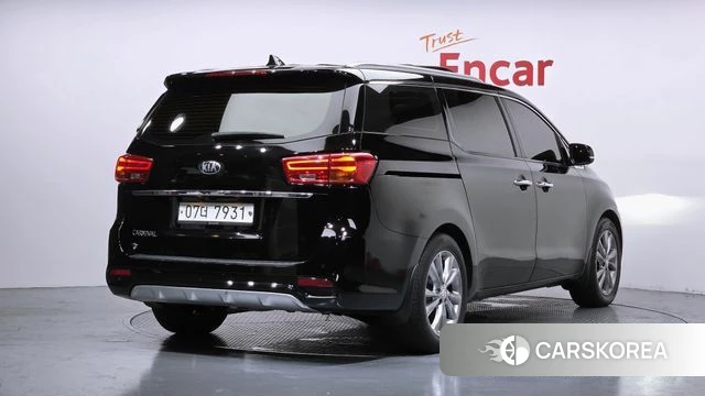 Kia The New Carnival id 4652275 из Кореи 12