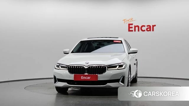 BMW 5 Series (G30) id 4416023 из Кореи 12