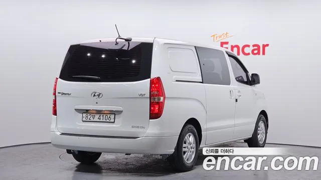 Hyundai The New Grand Starex id 2408404 из Кореи 12