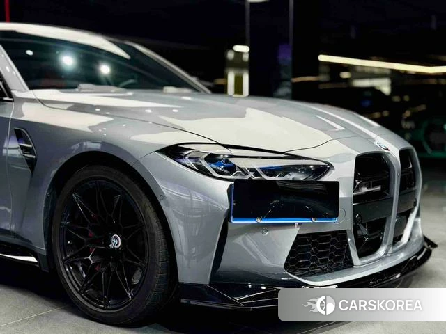 BMW M3 2024 Серебристо-серый из Китая, фото 6