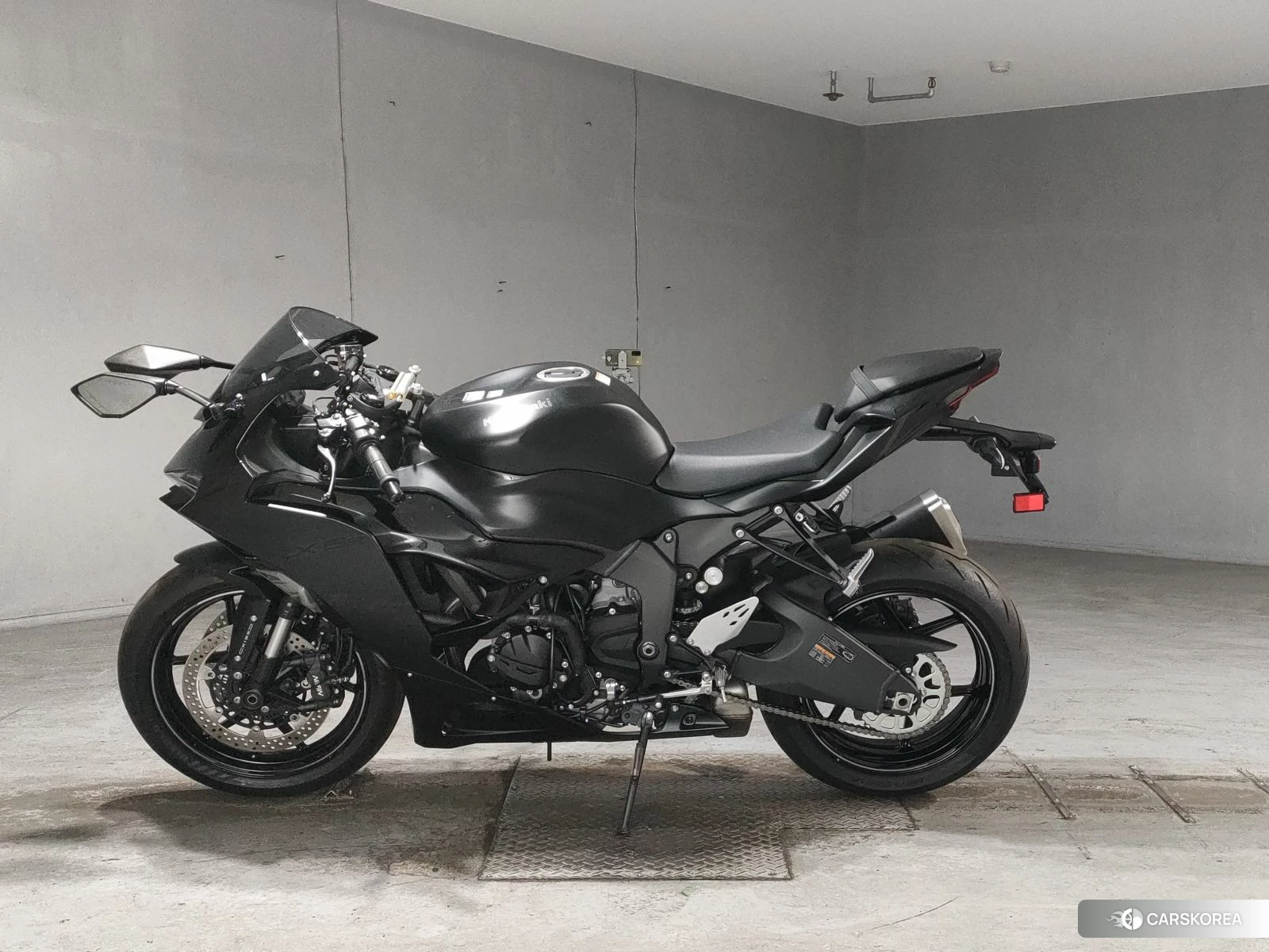 Проданный Kawasaki ZX-6R NINJA 2024 из Японии, фото 3
