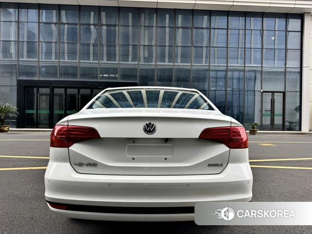 Volkswagen Bora 2021 Белый из Китая, фото 6