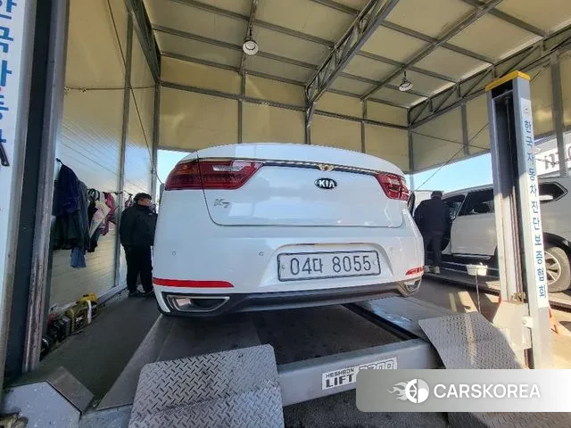 Kia Come New K7 2018 Белый из Кореи, фото 2