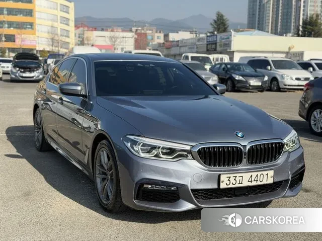 BMW 5 Series (G30) id 3593461 из Кореи 12