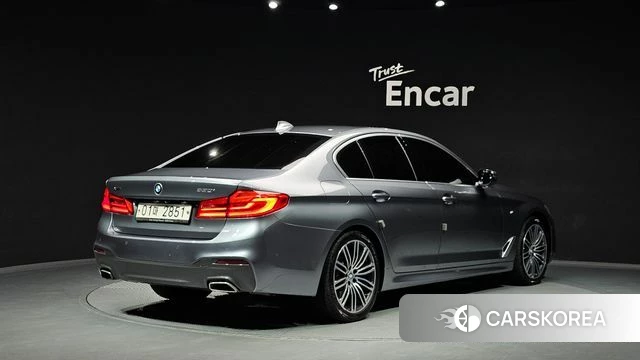 BMW 5 Series (G30) id 4574133 из Кореи 12