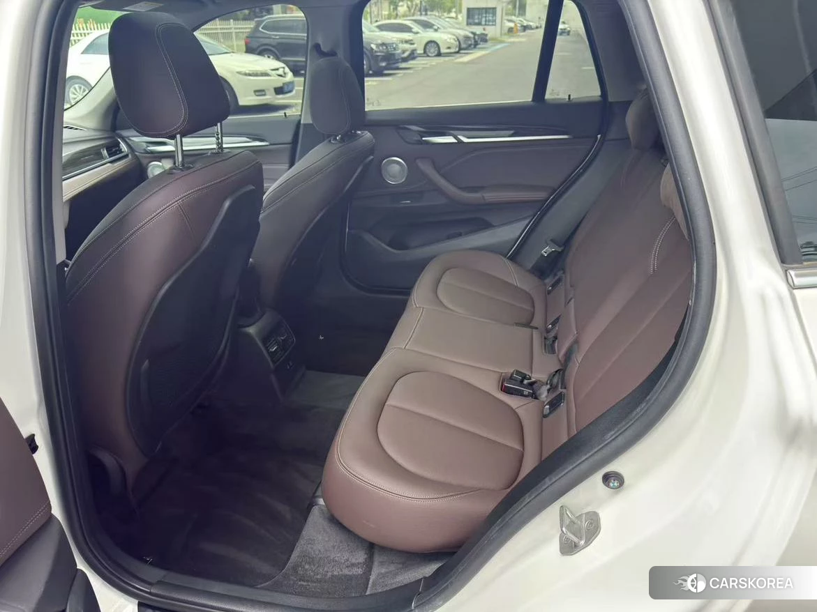 BMW X1 2020 Белый из Китая, фото 3