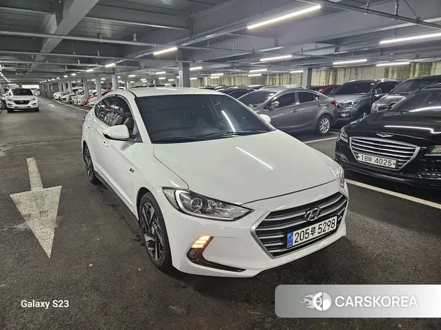 Hyundai Avante AD id 3198727 из Кореи 12