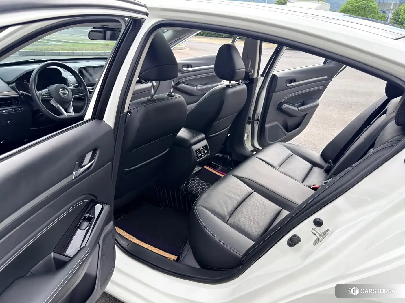 Nissan Altima id 4548157 из Китая 7