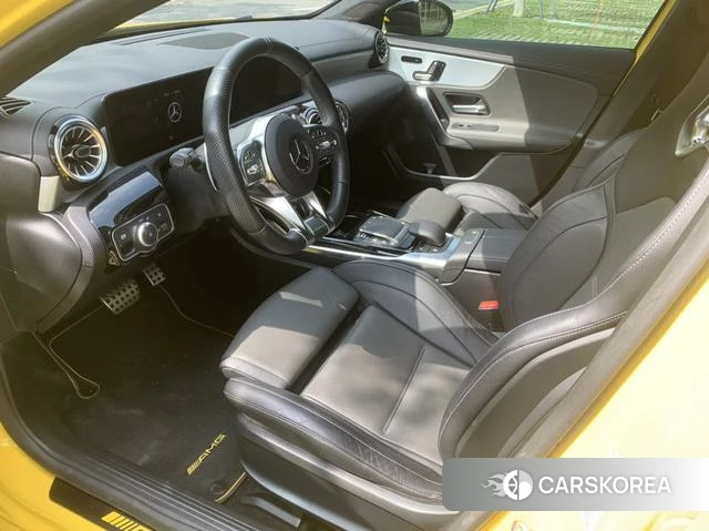 Mercedes-Benz Class A AMG (imported) 2023 Желтый из Китая, фото 5