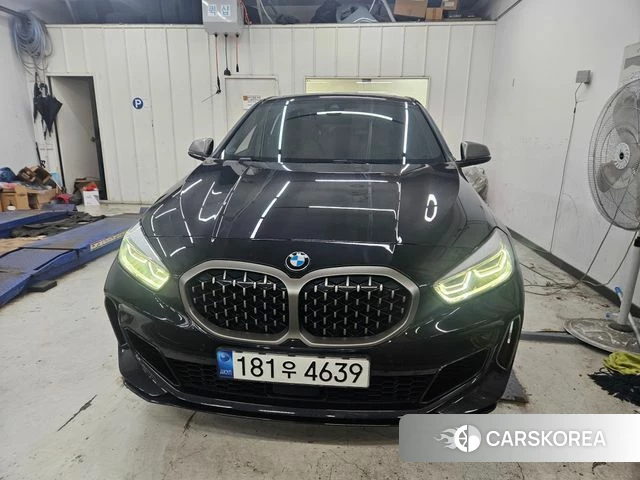BMW 1 Series (F40) 2022 Черный из Кореи, фото 2