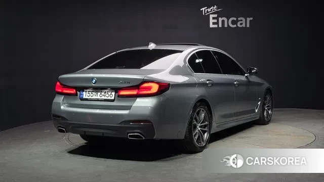 BMW 5 Series (G30) id 3533900 из Кореи 12