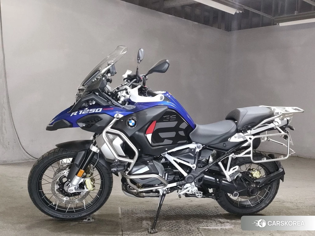 Проданный BMW R1250GS ADVENTURE 2024 из Японии, фото 2