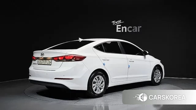 Hyundai Avante AD id 3254324 из Кореи 12