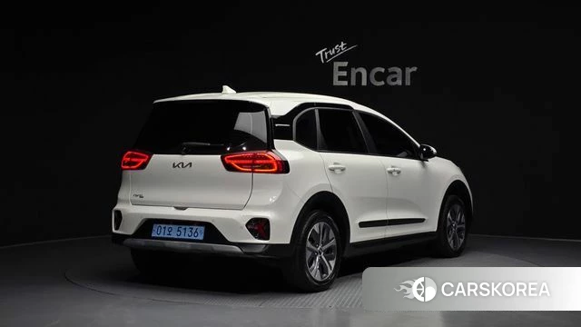 Kia Niro Plus id 3812042 из Кореи 12