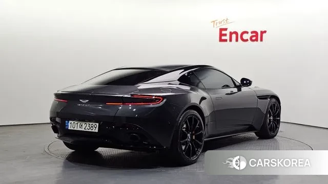 Aston Martin DB11 id 3587621 из Кореи 12