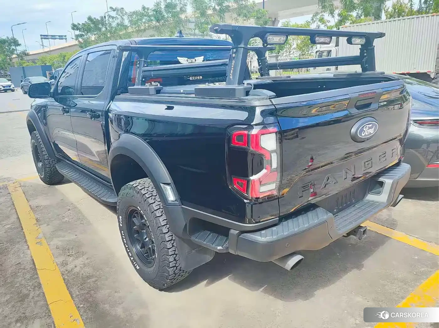 Ford Ranger 2024 Черный из Китая, фото 2