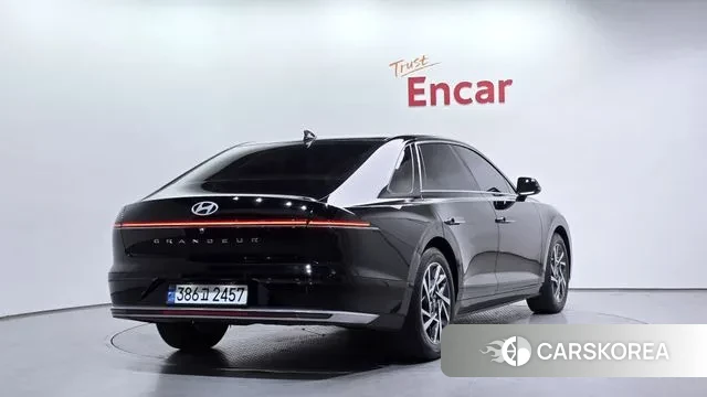 Hyundai Grandeur (GN7) id 3348238 из Кореи 12