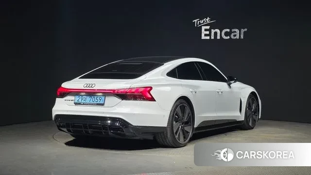 Audi e-Tron GT id 3042636 из Кореи 12