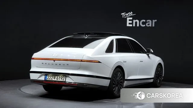 Hyundai Grandeur (GN7) id 3462735 из Кореи 12