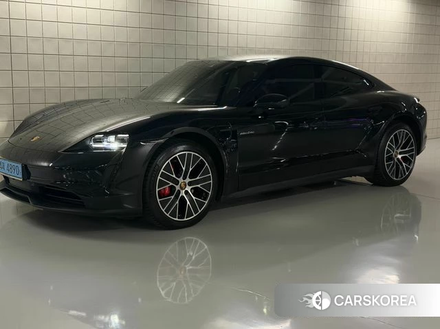Porsche Taycan id 4482262 из Кореи 9
