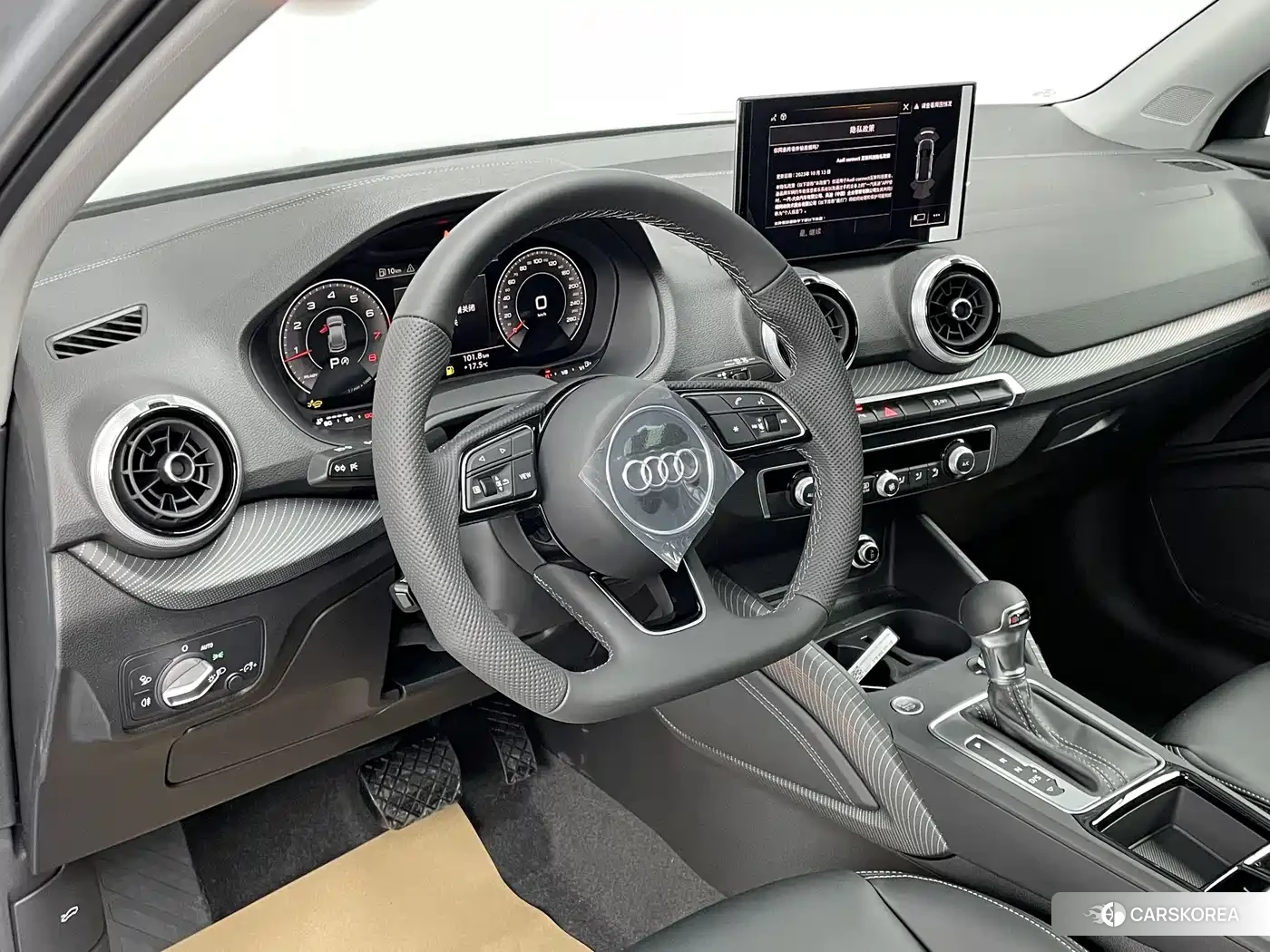 Audi Q2L id 4680667 из Китая 8