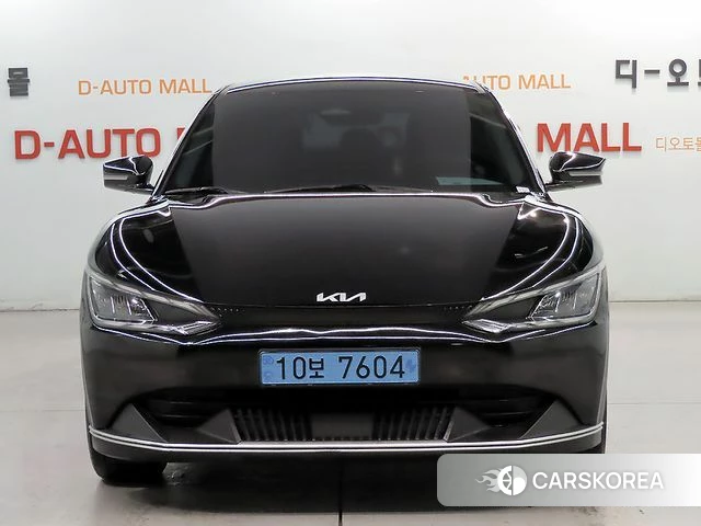 Kia EV6 id 3806666 из Кореи 12