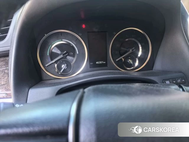 Toyota Elfa 2021 Белый из Китая, фото 2