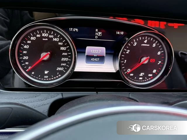 Mercedes-Benz E-class (imported) id 4240148 из Китая 10