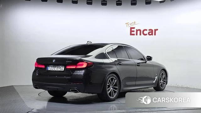 BMW 5 Series (G30) id 4783711 из Кореи 12
