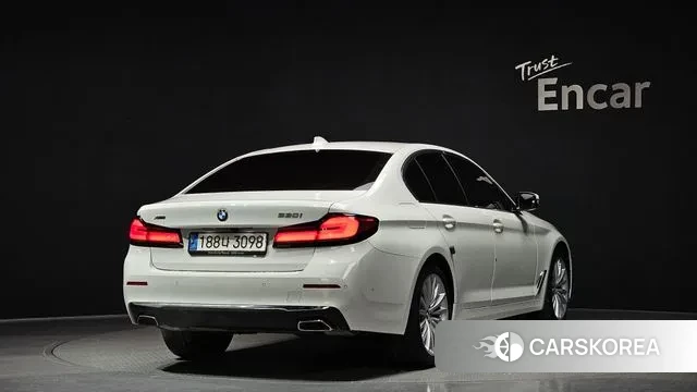 BMW 5 Series (G30) id 3523977 из Кореи 12