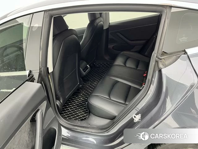 Tesla Model 3 id 4234882 из Китая 12