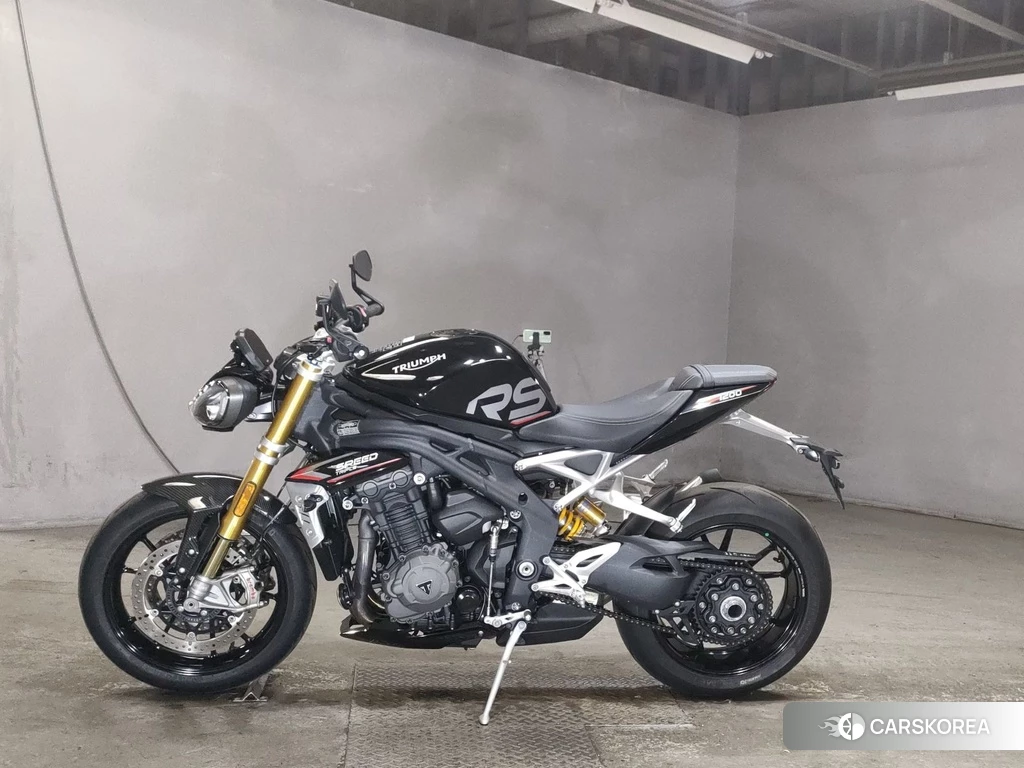 Проданный Triumph SPEED TRIPLE 1200RS 2022 из Японии, фото 2