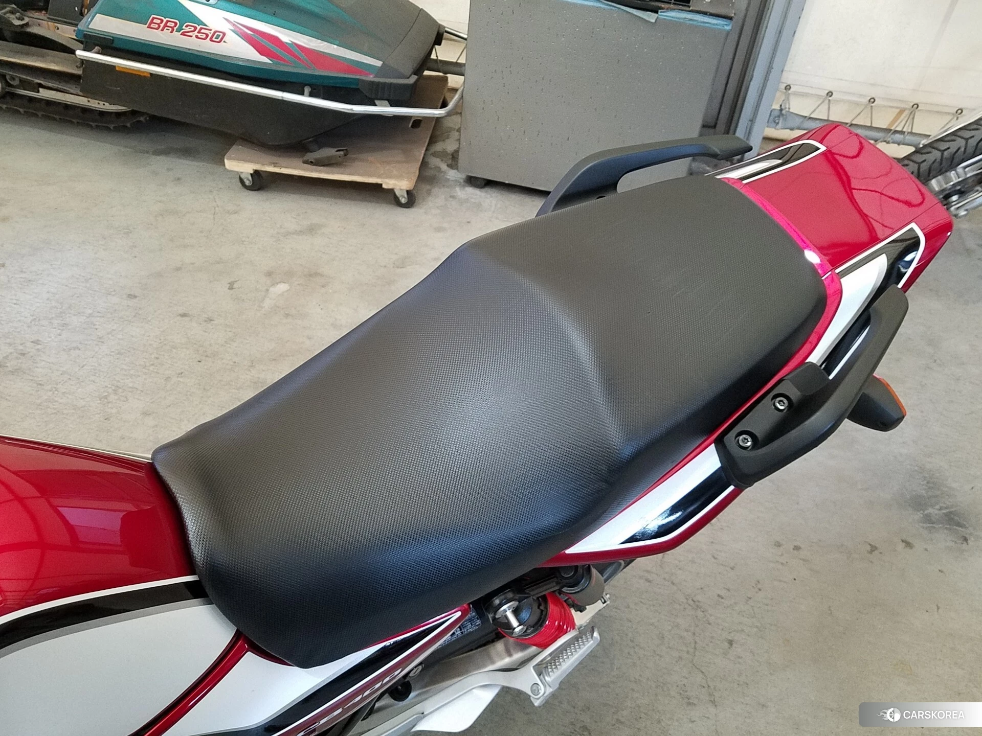 Проданный Honda CB400SF BOLDOR ABS 2021 из Японии, фото 2