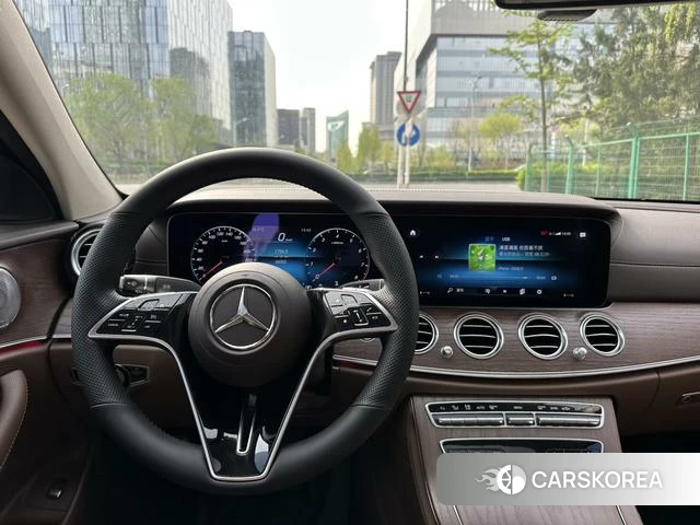 Mercedes-Benz E-class id 4256597 из Китая 12